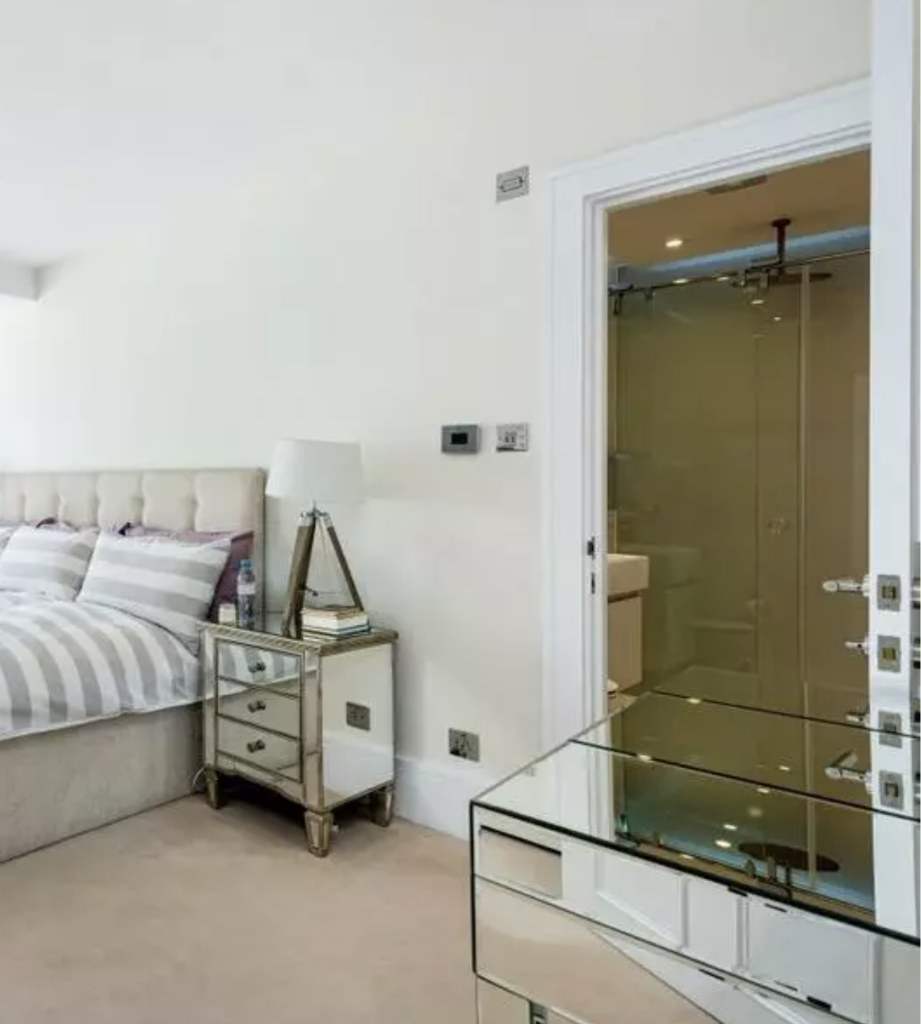 Local Locksmiths in locksmith brompton square